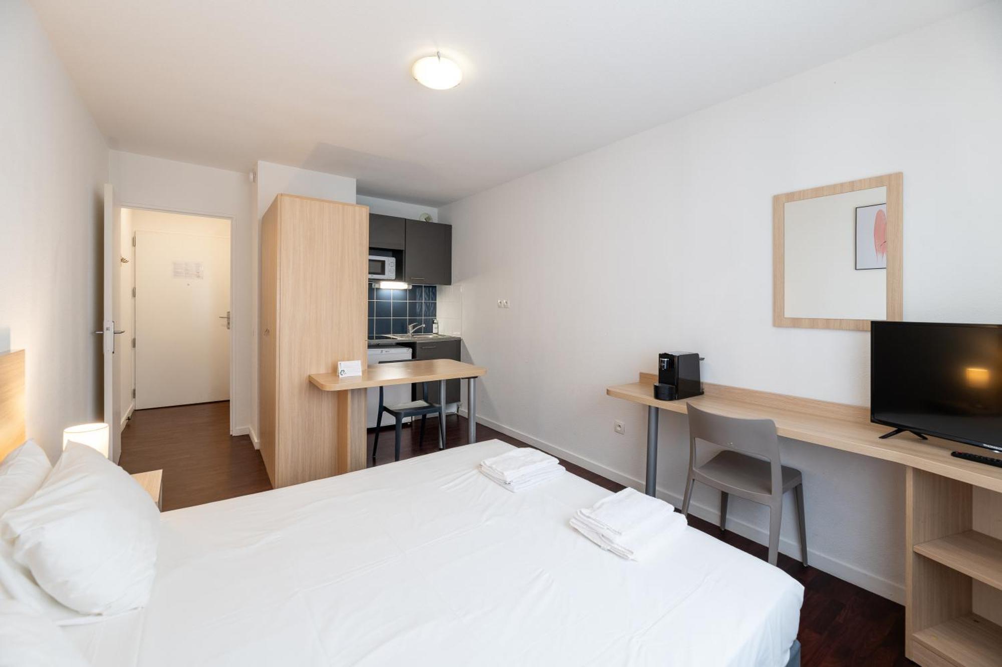Residhotel St Etienne Centre Saint-Etienne  Exteriör bild